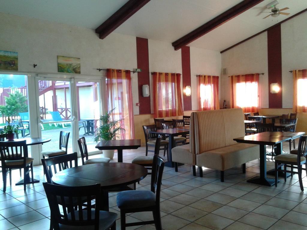 Couett'Hotel Oloron Sainte Marie Εξωτερικό φωτογραφία