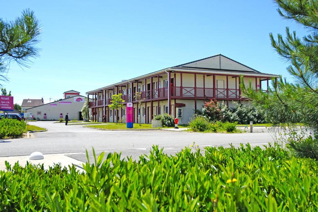 Couett'Hotel Oloron Sainte Marie Δωμάτιο φωτογραφία