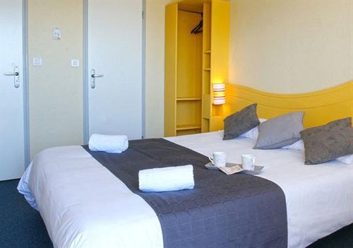 Couett'Hotel Oloron Sainte Marie Εξωτερικό φωτογραφία