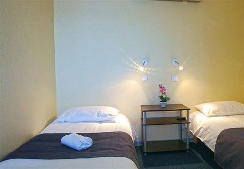 Couett'Hotel Oloron Sainte Marie Εξωτερικό φωτογραφία